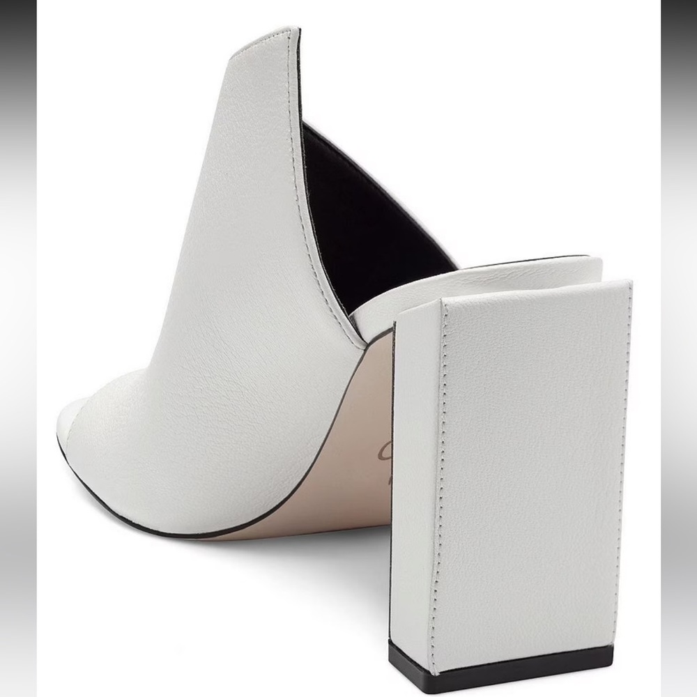 Jessica Simpson
Messia Leather Square Toe Dress Sandals